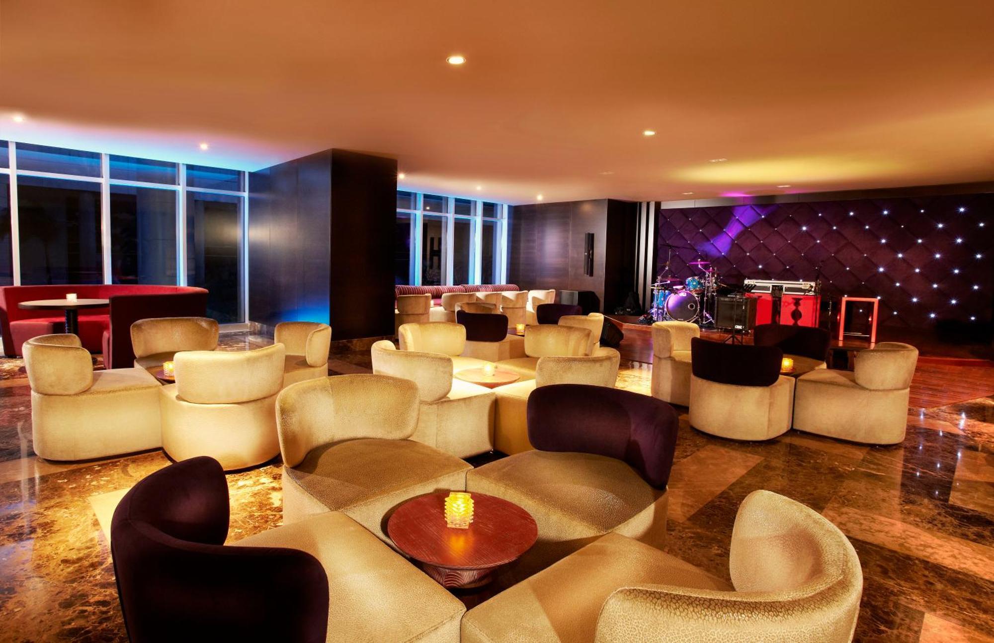 Hard Rock Hotel Panama Megapolis Interior foto The lounge at the hotel